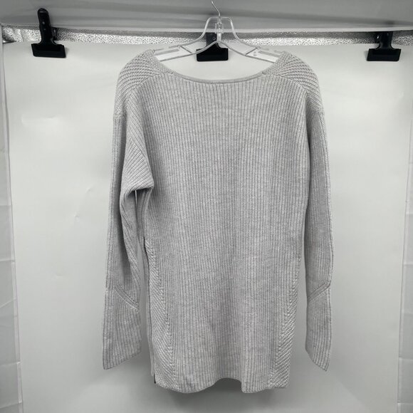 Cabi Womens Tight Knit Pullover Sweater V-Neck Long Sleeve Gray Size Small - Picture 7 of 9